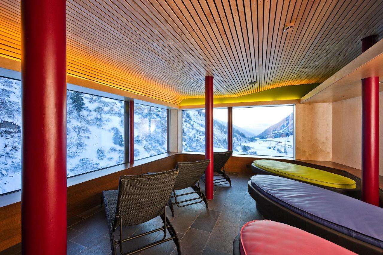 Wohlfuehlhotel Hubertushof Stuben am Arlberg Exterior foto